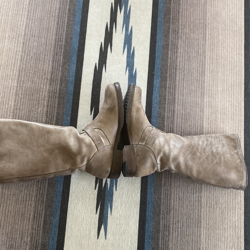 Frye Grey Riding boots - Picture 4 of 6